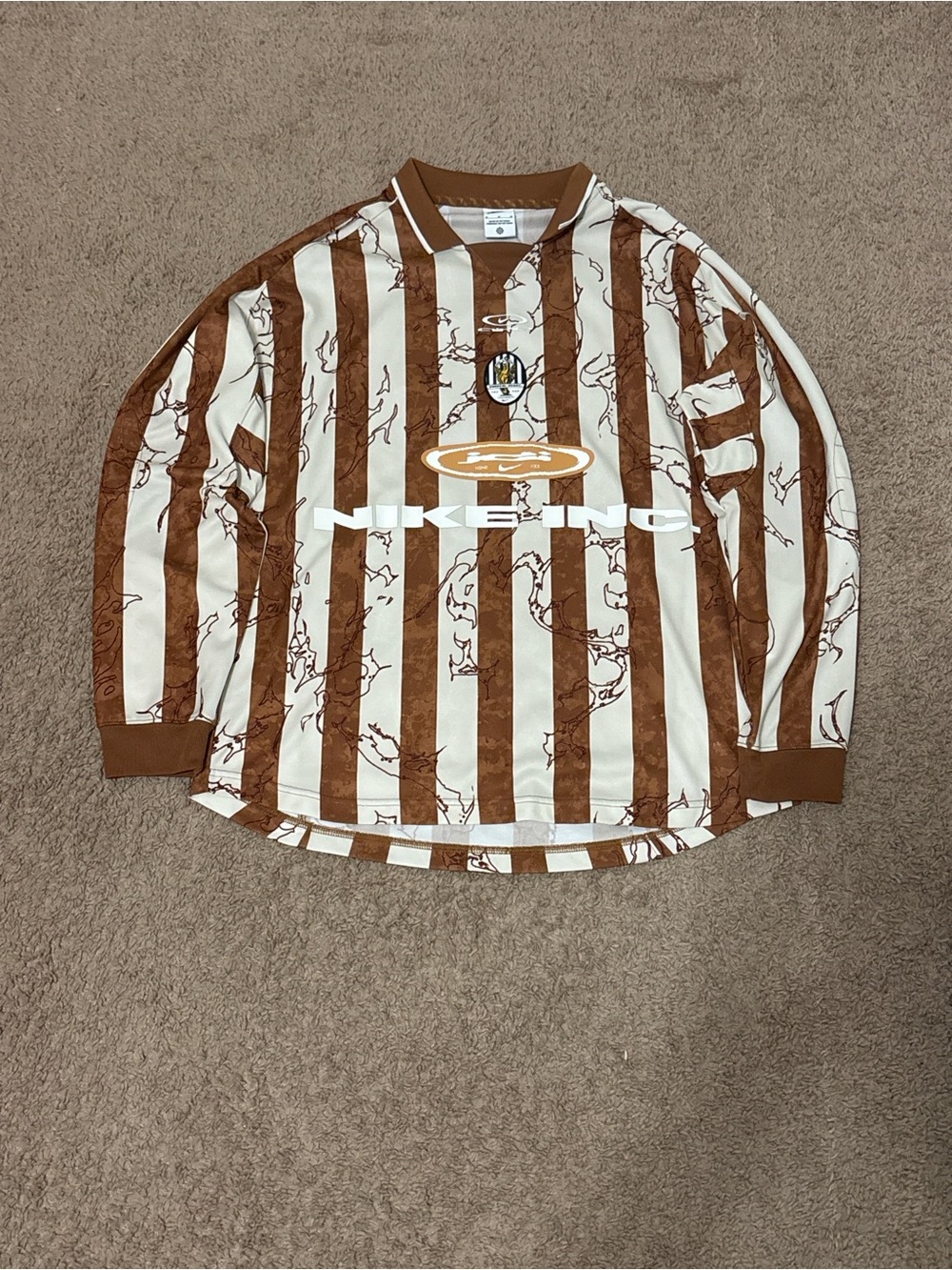 Nike Men’s Long-Sleeve Brown & White Striped Soccer Top